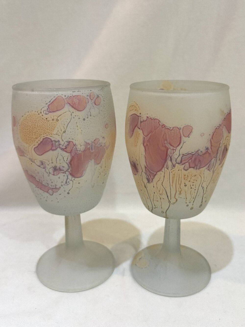 Pair of Art Nouveau Reuven Glass Hand Made Stem Wine Glasses